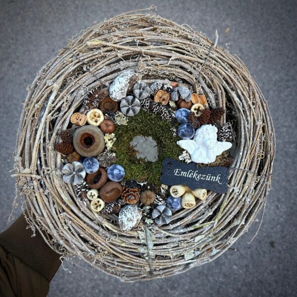 Emlékezünk vesszőkoszorú 29cm