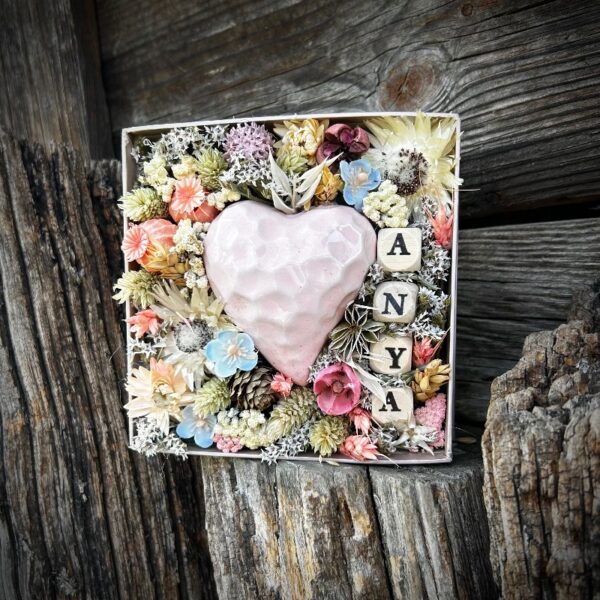 Szárazvirág box - Anya felirattal